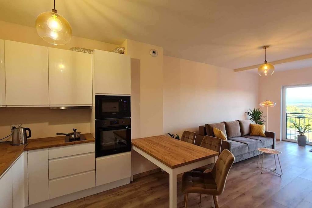 Mily, Nowy, Luksusowy Apartament Apartment Przemysl Bagian luar foto