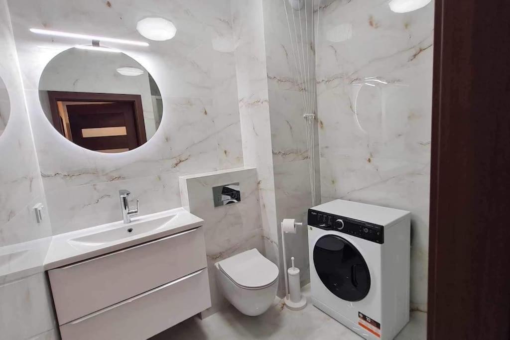 Mily, Nowy, Luksusowy Apartament Apartment Przemysl Bagian luar foto