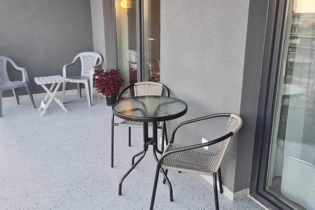 Mily, Nowy, Luksusowy Apartament Apartment Przemysl Bagian luar foto